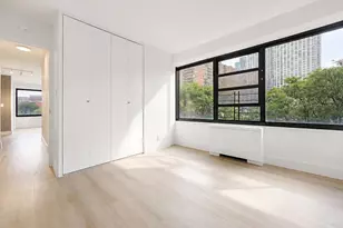 135 Montgomery St, Jersey City, NJ 07302 - Photo 8