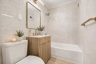 135 Montgomery St, Jersey City, NJ 07302 - Photo 4