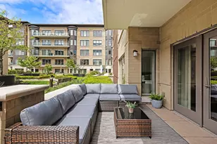 150 Henley Pl, Weehawken, NJ 07086 - Photo 8