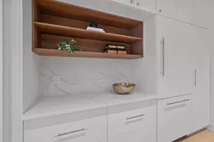 225 Montgomery St, Jersey City, NJ 07302 - Photo 14