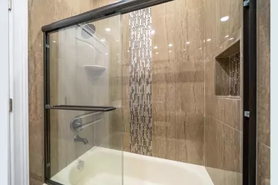 72 Charles St, Jersey City, NJ 07307 - Photo 16