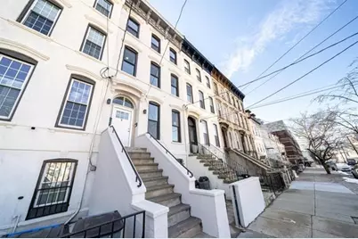 258 Suydam Ave, Jersey City, NJ 07304 - Photo 2
