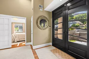 31 Colony Rd, Edgewater, NJ 07020 - Photo 16