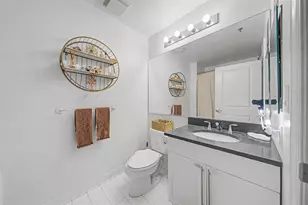 4 Constellation Pl, Jersey City, NJ 07305 - Photo 24