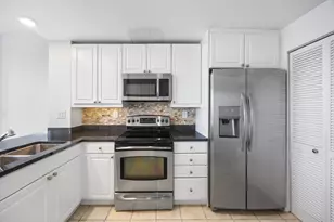 600 Harbor Blvd, Weehawken, NJ 07086 - Photo 8