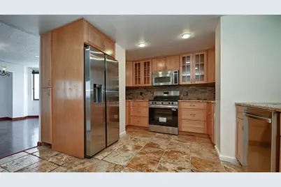 2140 Harmon Cove Tower #2140, Secaucus, NJ 07094 - Photo 4