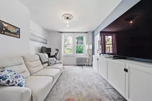 22 Laidlaw Ave, Jersey City, NJ 07306 - Photo 10