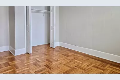 368 Broadway #25, Bayonne, NJ 07002 - Photo 8