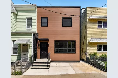 524 34th St, Union City, NJ 07087 - Photo 2