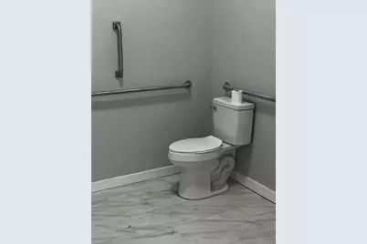906 Summit Ave #ground floor, Union City, NJ 07087 - Photo 8