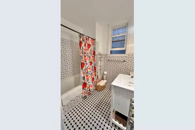 100 Hauxhurst Ave #1, Weehawken, NJ 07086 - Photo 20