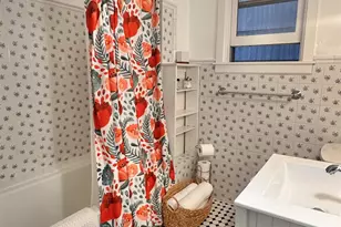 100 Hauxhurst Ave, Weehawken, NJ 07086 - Photo 20