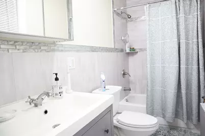408 Woodlawn Ave #1, Jersey City, NJ 07305 - Photo 8