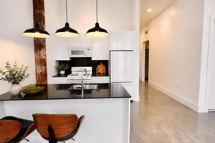 8 Erie St, Jersey City, NJ 07302 - Photo 4