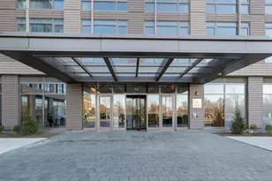 2 Shore Ln, Jersey City, NJ 07310 - Photo 8