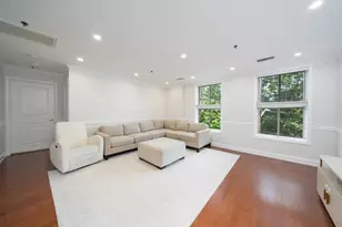 812 Grand St, Hoboken, NJ 07030 - Photo 8
