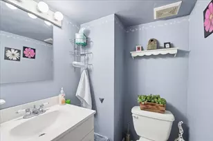 631 Avenue A, Bayonne, NJ 07002 - Photo 14
