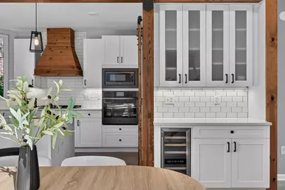 10 Graham St, Jersey City, NJ 07307 - Photo 8