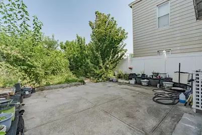 179 Hobart Ave, Bayonne, NJ 07002 - Photo 28