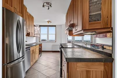 380 Mountain Rd #1814, Union City, NJ 07087 - Photo 12