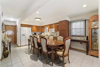 106 Evergreen St, Bayonne, NJ 07002 - Photo 14