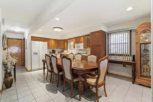 106 Evergreen St, Bayonne, NJ 07002 - Photo 14