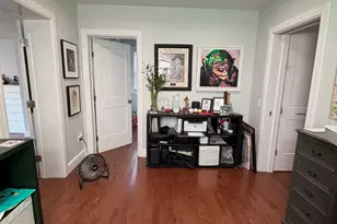 195 Hutton St, Jersey City, NJ 07307 - Photo 8