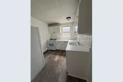 4001 Bergenline Ave #3, Union City, NJ 07087 - Photo 2