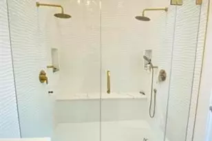 192A Bowers St, Jersey City, NJ 07307 - Photo 12