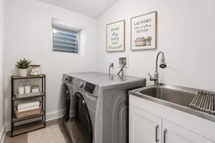 41 Bentley Ave, Jersey City, NJ 07304 - Photo 16