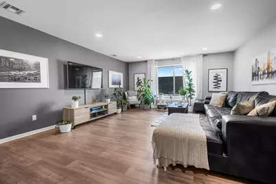 7430 Kennedy Blvd #304, North Bergen, NJ 07047 - Photo 2