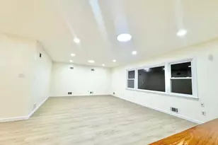 588 Avenue A, Bayonne, NJ 07002 - Photo 2