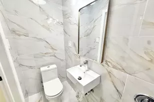 588 Avenue A, Bayonne, NJ 07002 - Photo 14