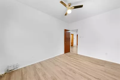 40 West 52nd St #1F, Bayonne, NJ 07002 - Photo 6