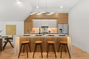 85 Sherman Pl, Jersey City, NJ 07307 - Photo 4
