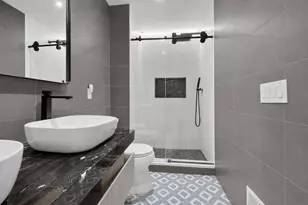 478 Buffalo Ct, West New York, NJ 07093 - Photo 32
