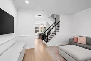 478 Buffalo Ct, West New York, NJ 07093 - Photo 8