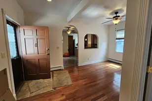 42 Washington Pl, East Rutherford, NJ 07073 - Photo 4