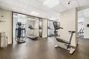 102 Christopher Columbus Dr, Jersey City, NJ 07302 - Photo 26