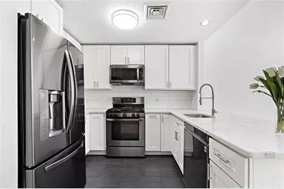 143 Morgan St #4D, Jersey City, NJ 07302 - Photo 2