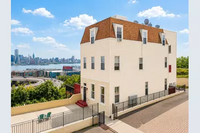 5 Oak St #2, Weehawken, NJ 07086 - Photo 22