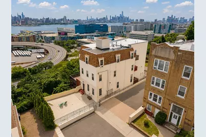 5 Oak St #2, Weehawken, NJ 07086 - Photo 2