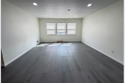 10 Briarwood Rd #2, Jersey City, NJ 07305 - Photo 4