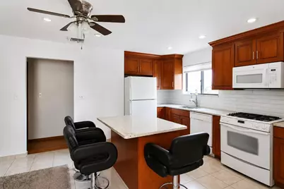 775 9th St, Secaucus, NJ 07094 - Photo 2