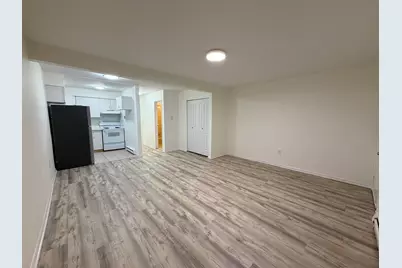 81 70th St #1, Guttenberg, NJ 07094 - Photo 4
