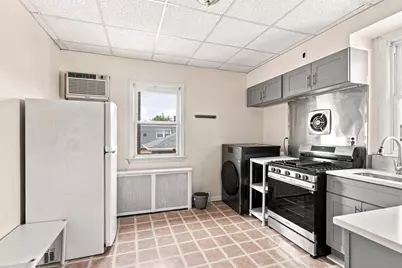 320 Clarendon St #2, Secaucus, NJ 07094 - Photo 2