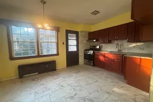 382 Virginia Ave, Jersey City, NJ 07304 - Photo 2