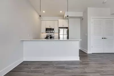 658 Grand St #201, Jersey City, NJ 07304 - Photo 2