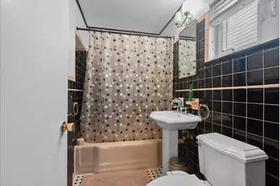 584 Liberty Ave, Jersey City, NJ 07307 - Photo 12