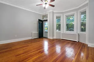 304 24th St, Union City, NJ 07087 - Photo 1